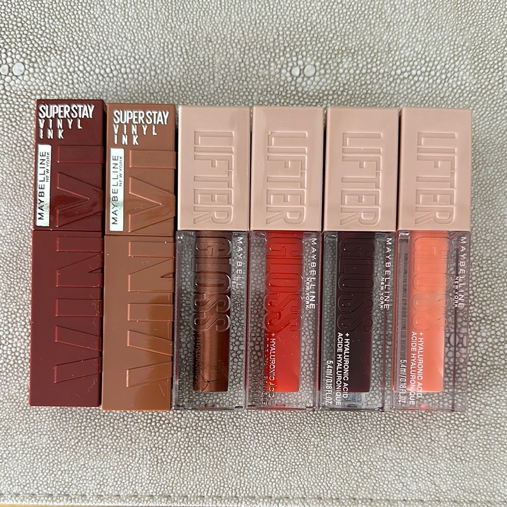Maybelline Lip Gloss Set - Red, Brown, Pink Shades - SEALED NOT OPENED